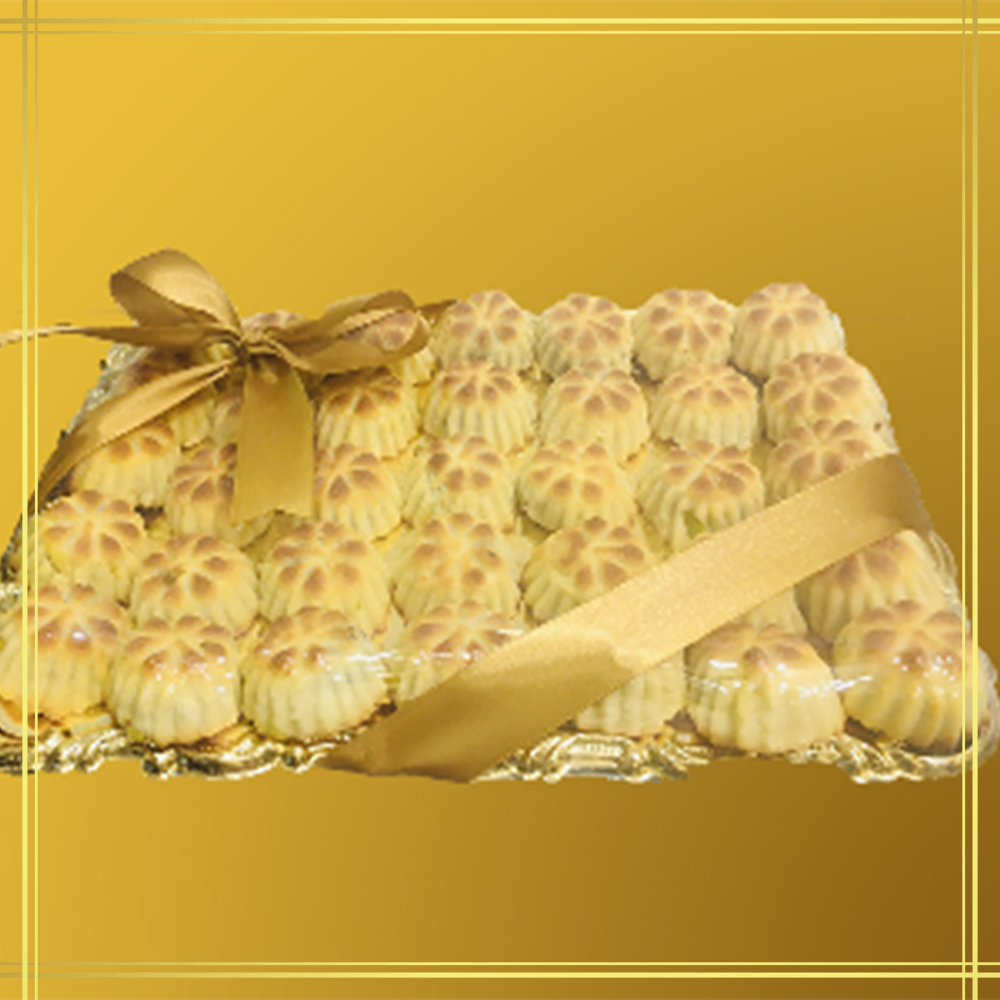 Dates And Pistachio Maamoul Plate