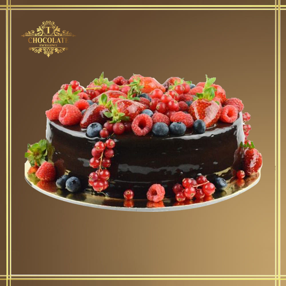 Berry Chocolate Cake